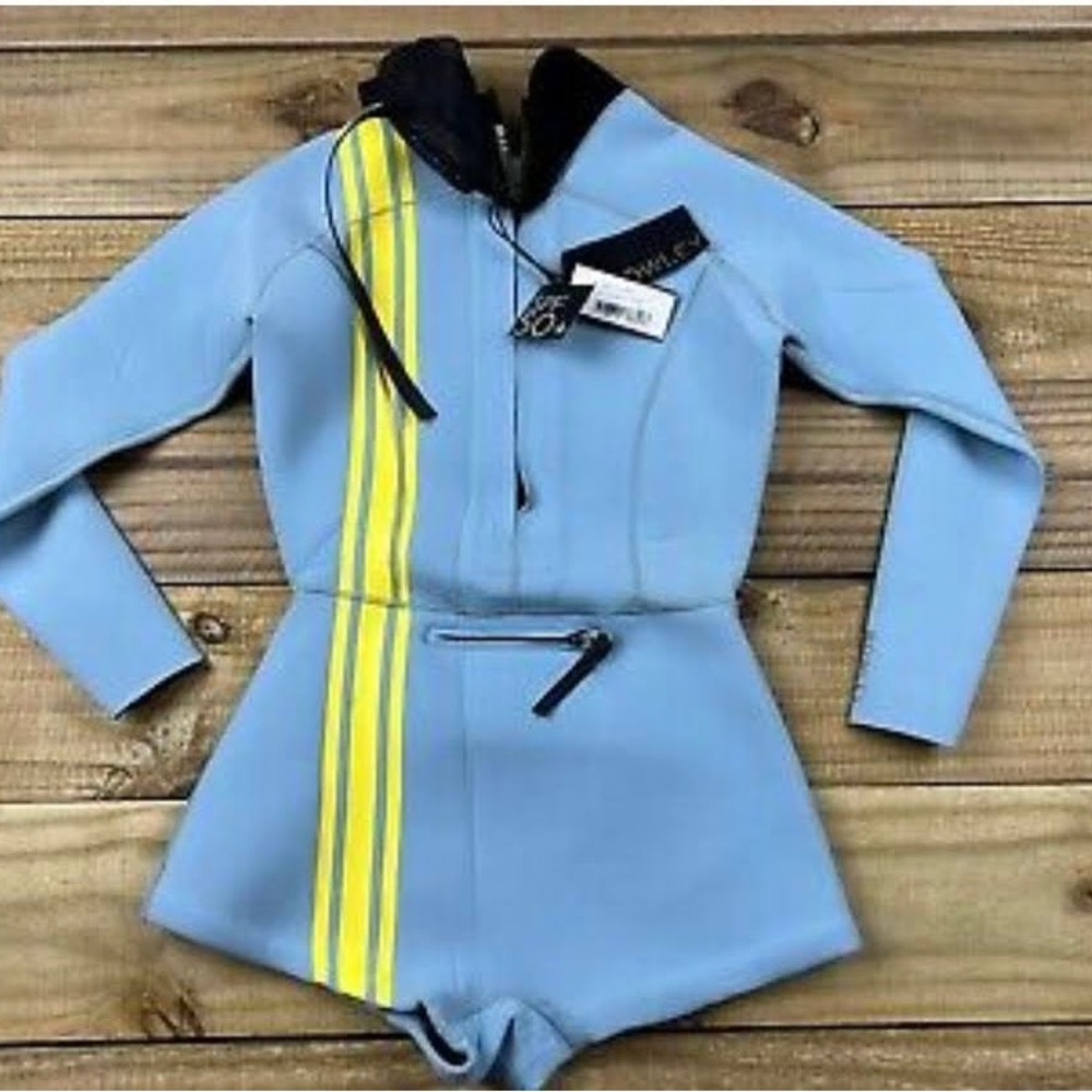 NWT Cynthia Rowley Stripe Neoprene Shorty Wetsuit Springsuit Sz M SPF 50+